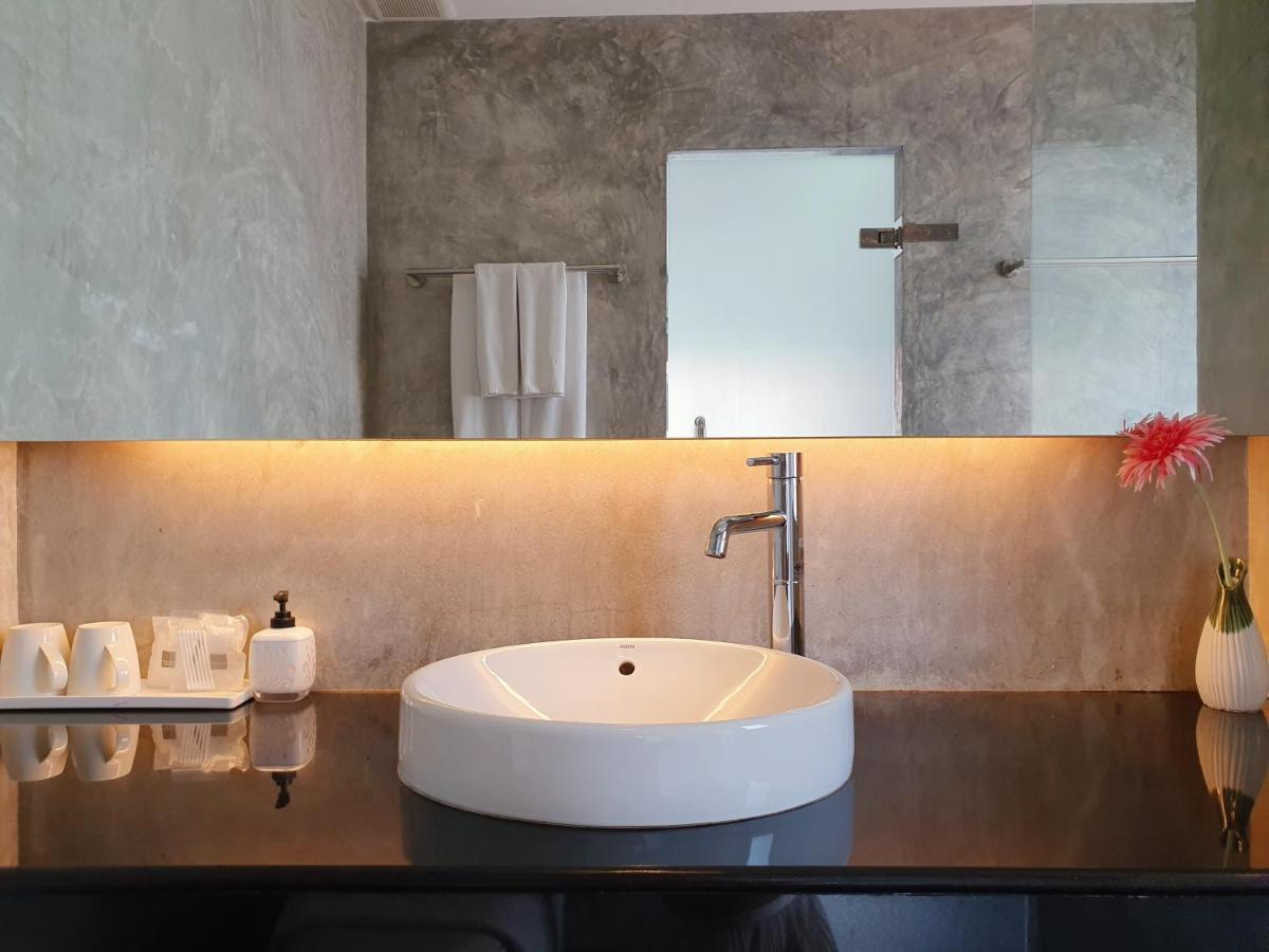 The Sila Boutique Bed & Breakfast Чиангмай Экстерьер фото
